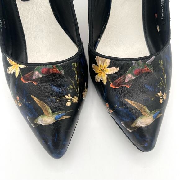 Alice + Olivia Dina Botanical print Humming bird pums Silettos Art to wear Sz 7 - Picture 2 of 12